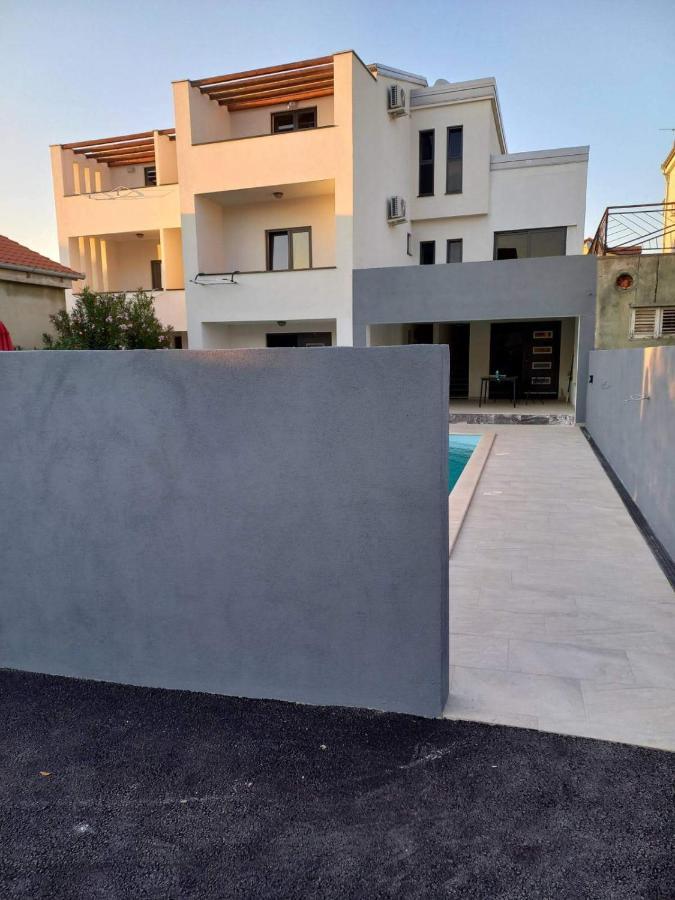 Apartments Star With Pool Biograd Na Moru Buitenkant foto