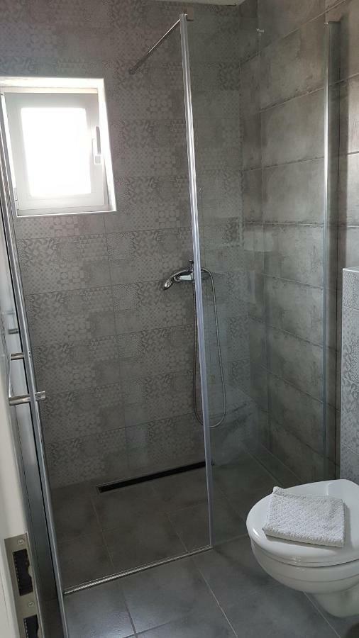 Apartments Star With Pool Biograd Na Moru Buitenkant foto