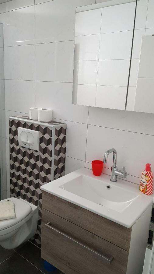 Apartments Star With Pool Biograd Na Moru Buitenkant foto