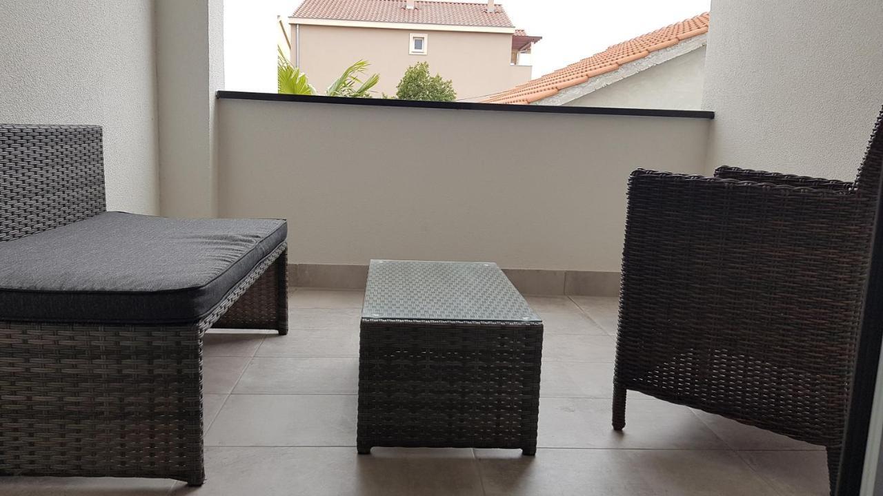 Apartments Star With Pool Biograd Na Moru Buitenkant foto