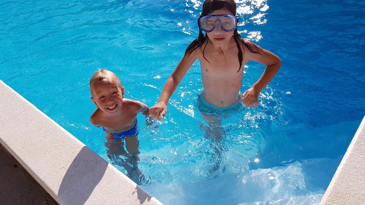 Apartments Star With Pool Biograd Na Moru Buitenkant foto